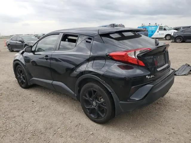 2021 TOYOTA C-HR XLE  