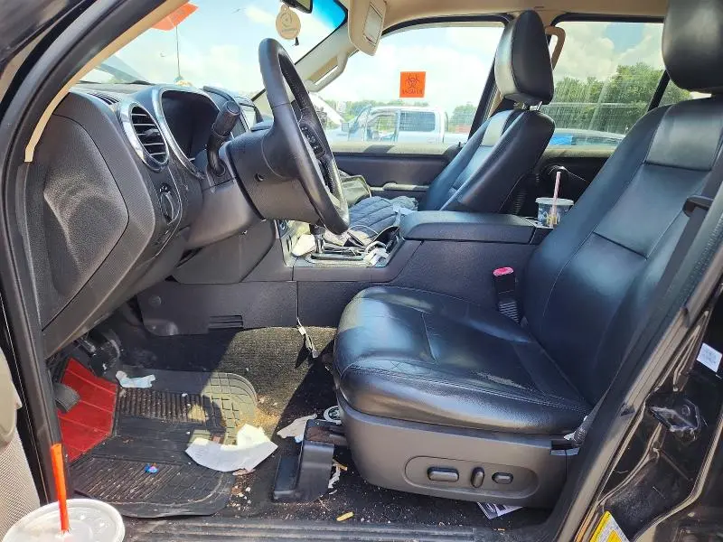 2010 FORD EXPLORER XLT  