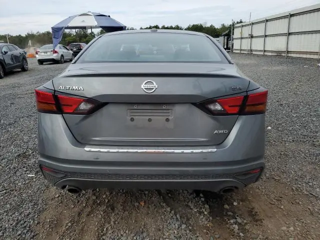 2020 NISSAN ALTIMA SR