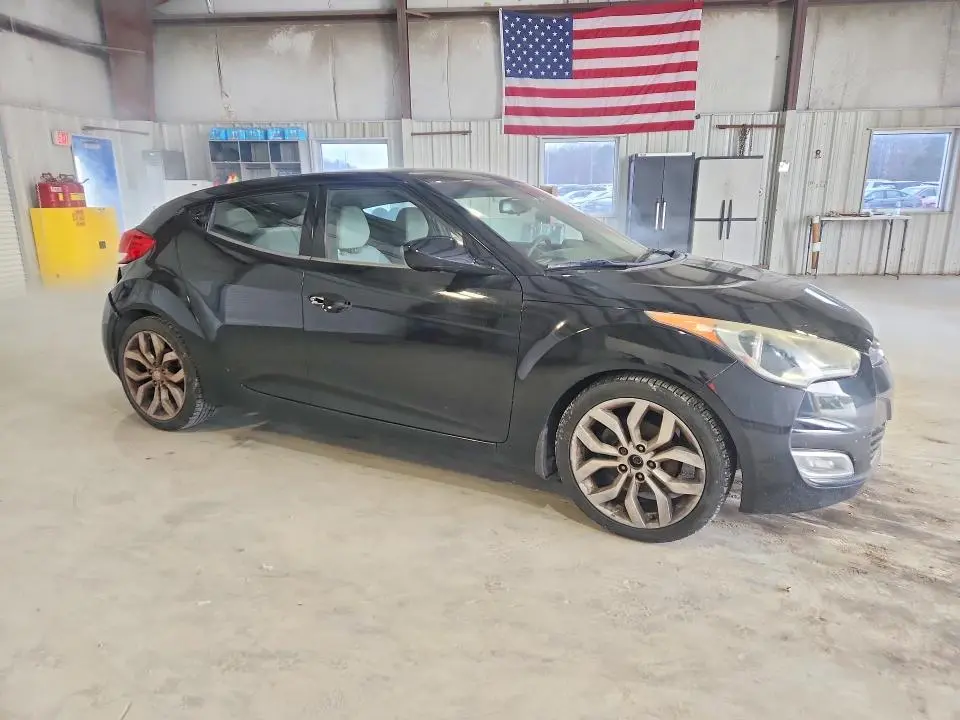 2012 HYUNDAI VELOSTER BASE  