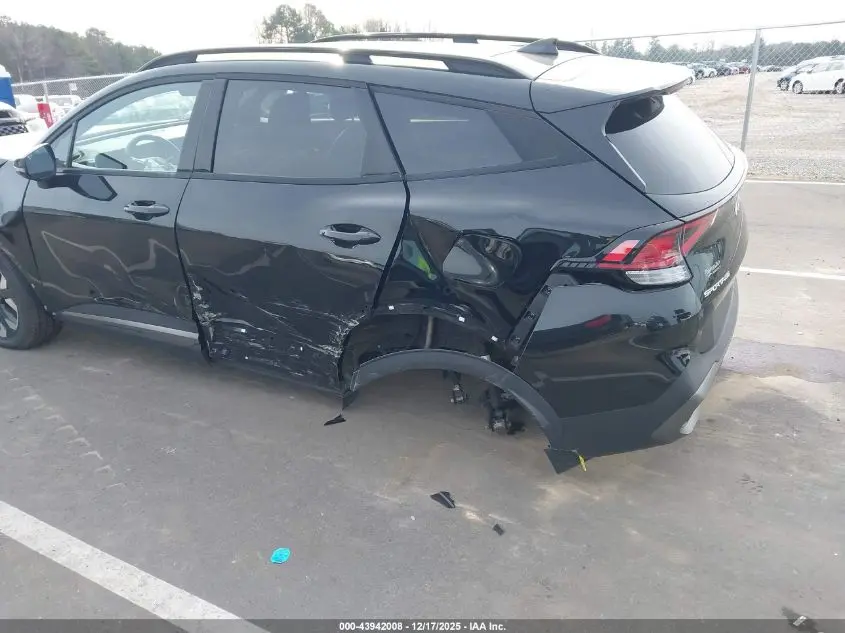 2023 KIA SPORTAGE X-LINE