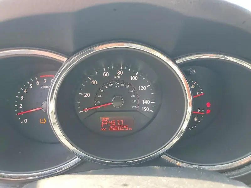 2011 KIA SORENTO LX  