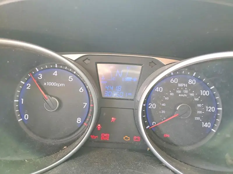 2011 HYUNDAI TUCSON GLS  