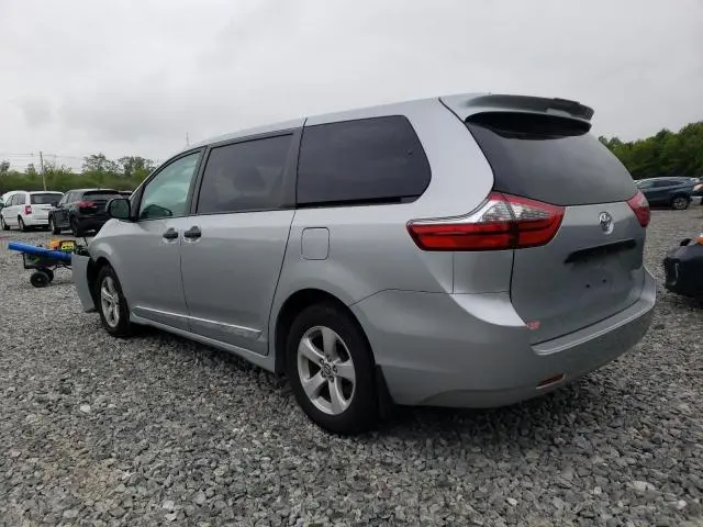 2020 TOYOTA SIENNA L  