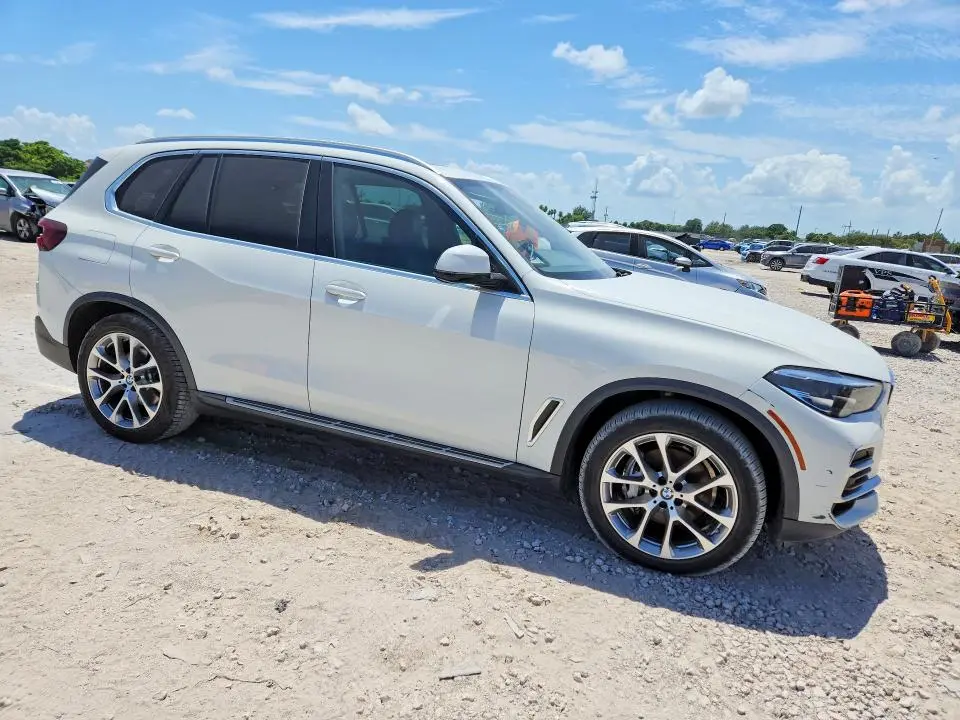 2022 BMW X5 SDRIVE 40I  