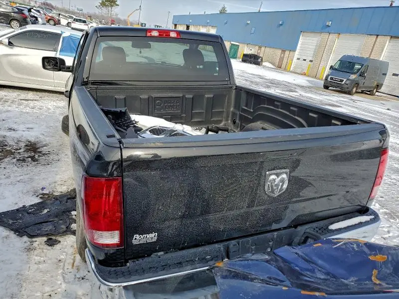 2019 RAM 1500 CLASSIC TRADESMAN  