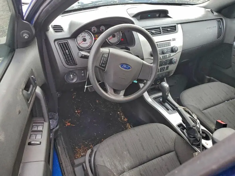 2010 FORD FOCUS SE  