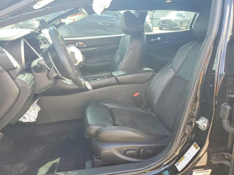 2021 NISSAN MAXIMA SR  