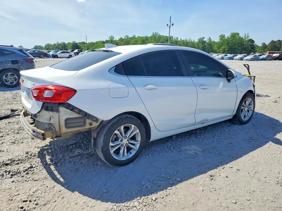 2019 CHEVROLET CRUZE LT  