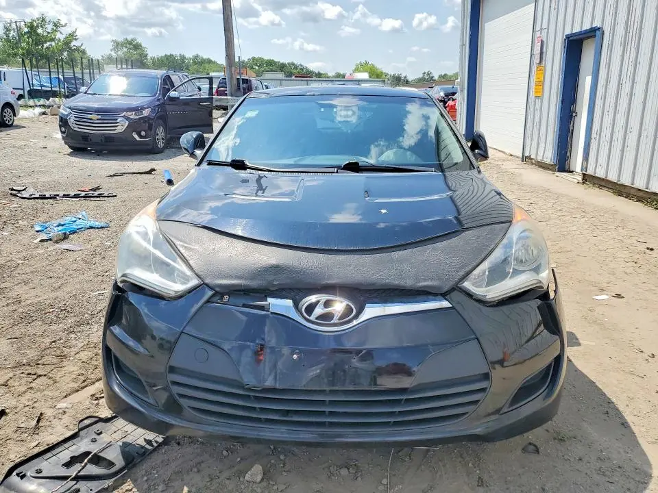 2012 HYUNDAI VELOSTER BASE  