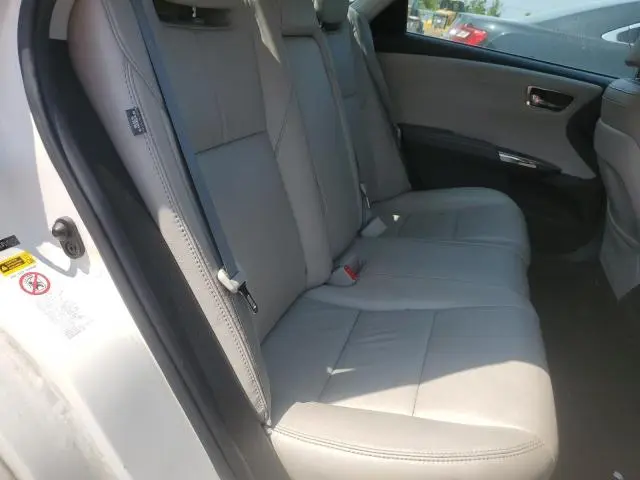 2015 TOYOTA AVALON XLE  