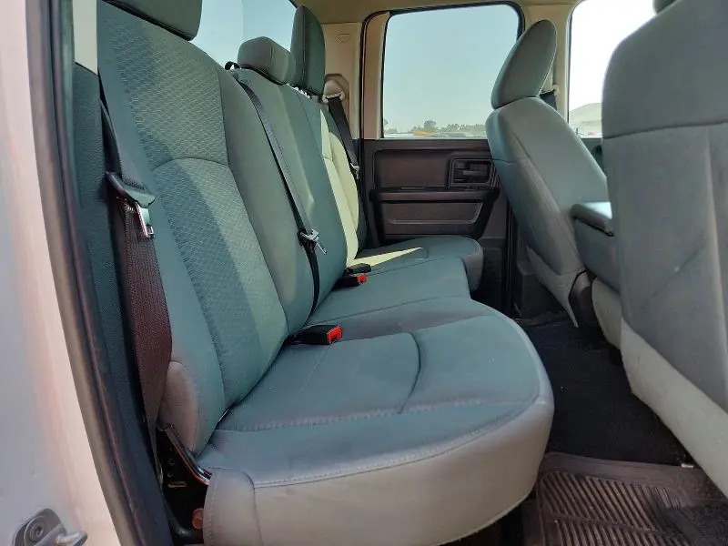 2014 RAM 1500 ST  