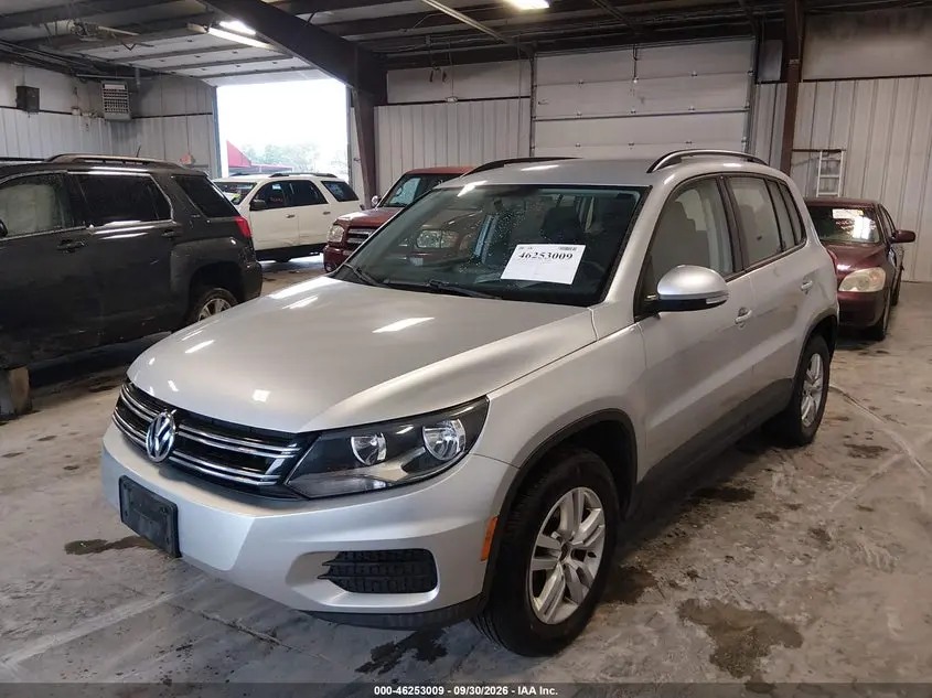 2015 VOLKSWAGEN TIGUAN S
