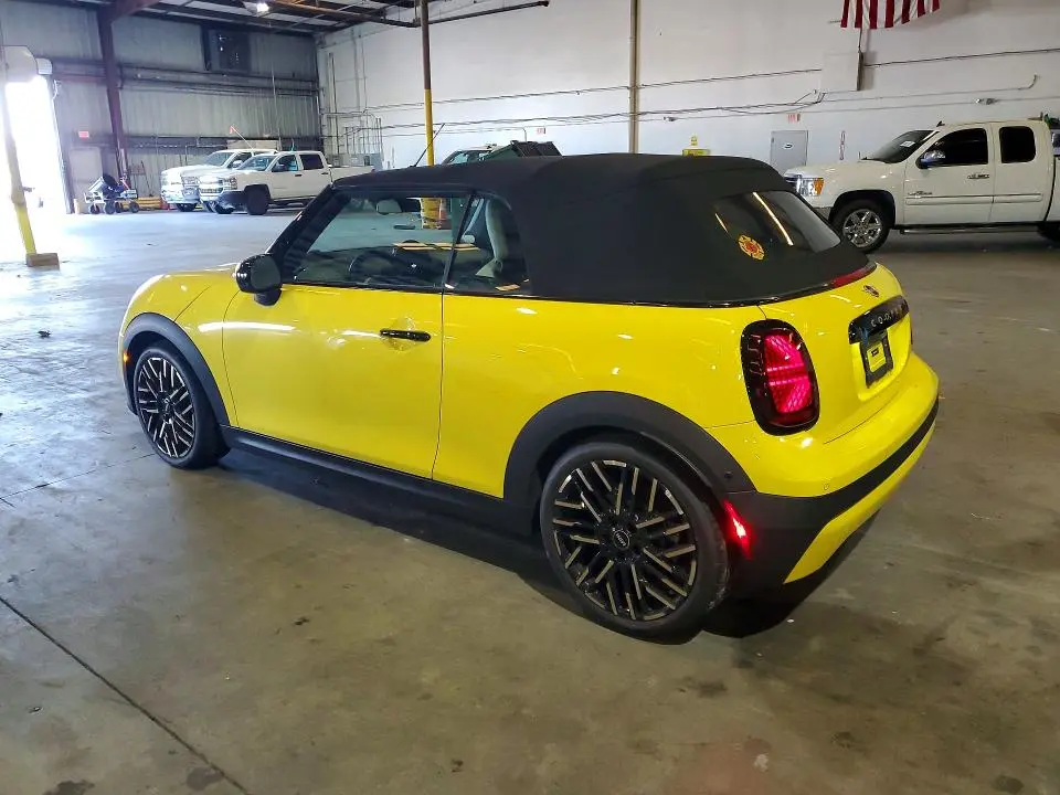 2025 MINI COOPER S  
