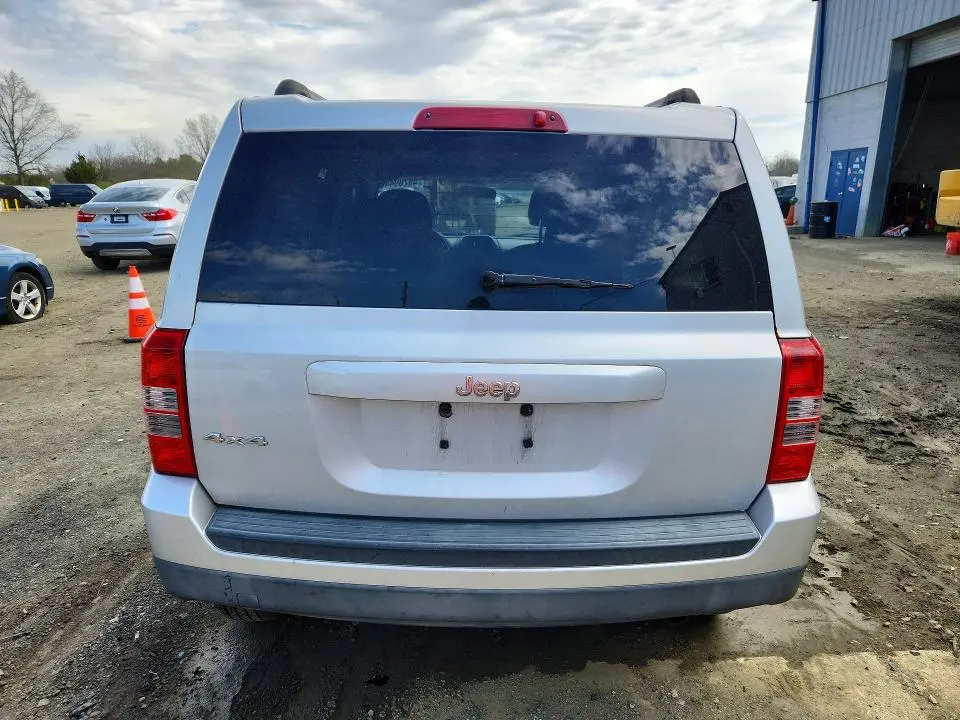 2011 JEEP PATRIOT SPORT  