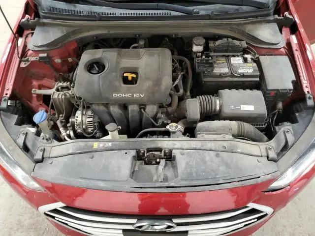 2018 HYUNDAI ELANTRA SE  