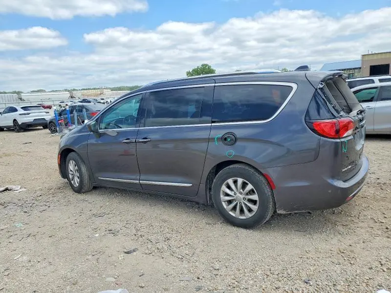 2019 CHRYSLER PACIFICA TOURING L  