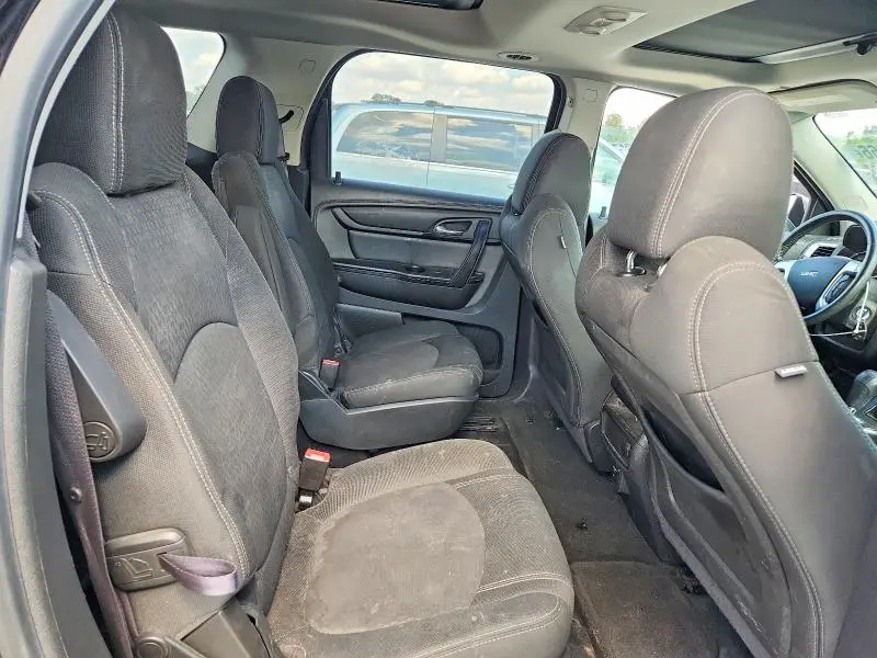 2015 GMC ACADIA SLE  