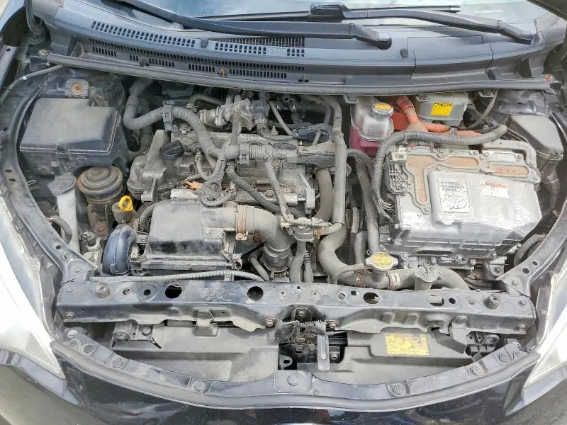 2013 TOYOTA PRIUS C TWO  