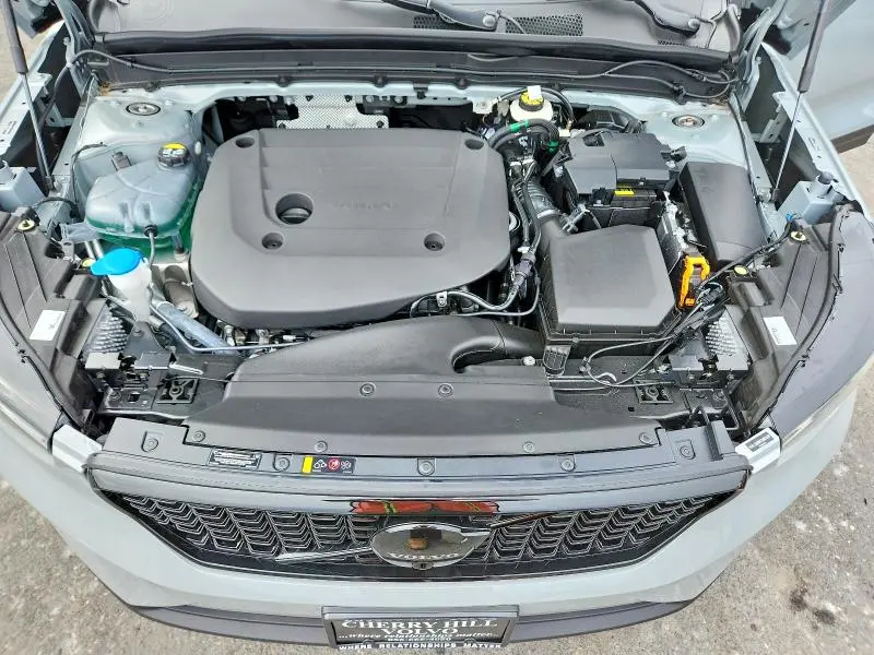 2026 VOLVO XC40 ULTRA  