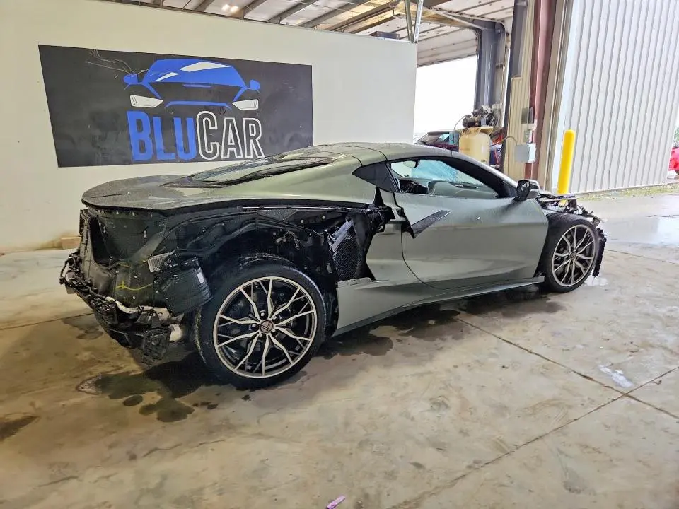 2024 CHEVROLET CORVETTE STINGRAY 2LT  