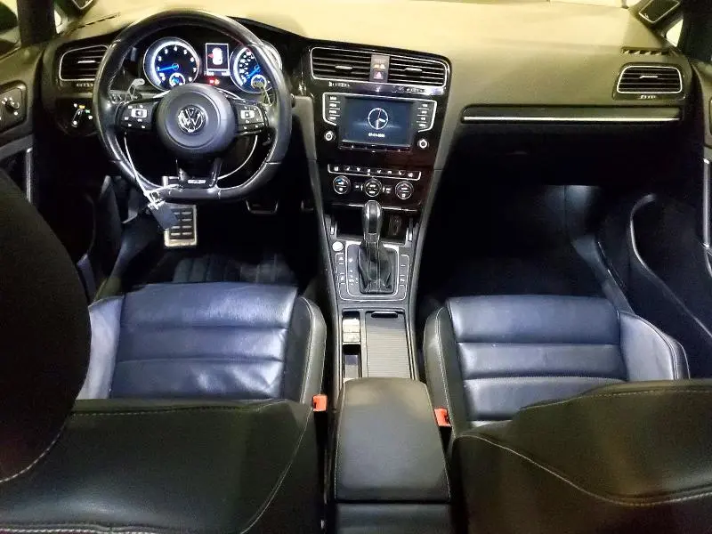 2017 VOLKSWAGEN GOLF R   