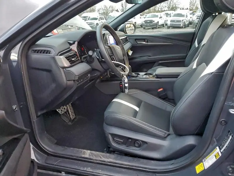 2025 TOYOTA CAMRY XSE  