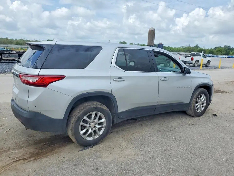 2018 CHEVROLET TRAVERSE LS  