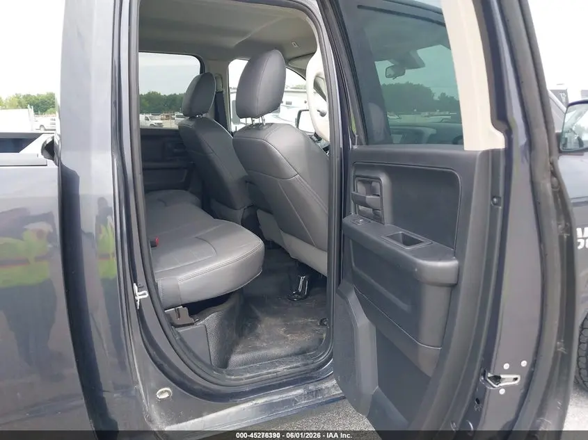 2018 RAM 1500 TRADESMAN  4X4 6'4 BOX