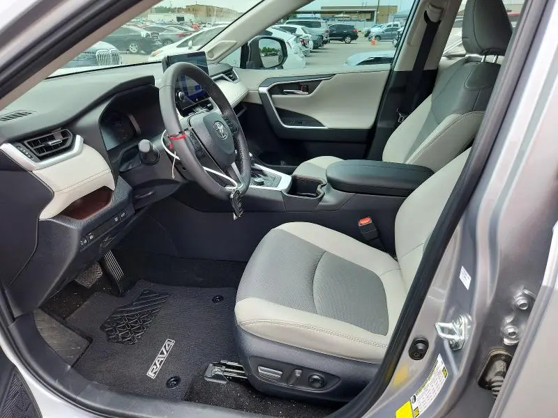 2024 TOYOTA RAV4 LIMITED  