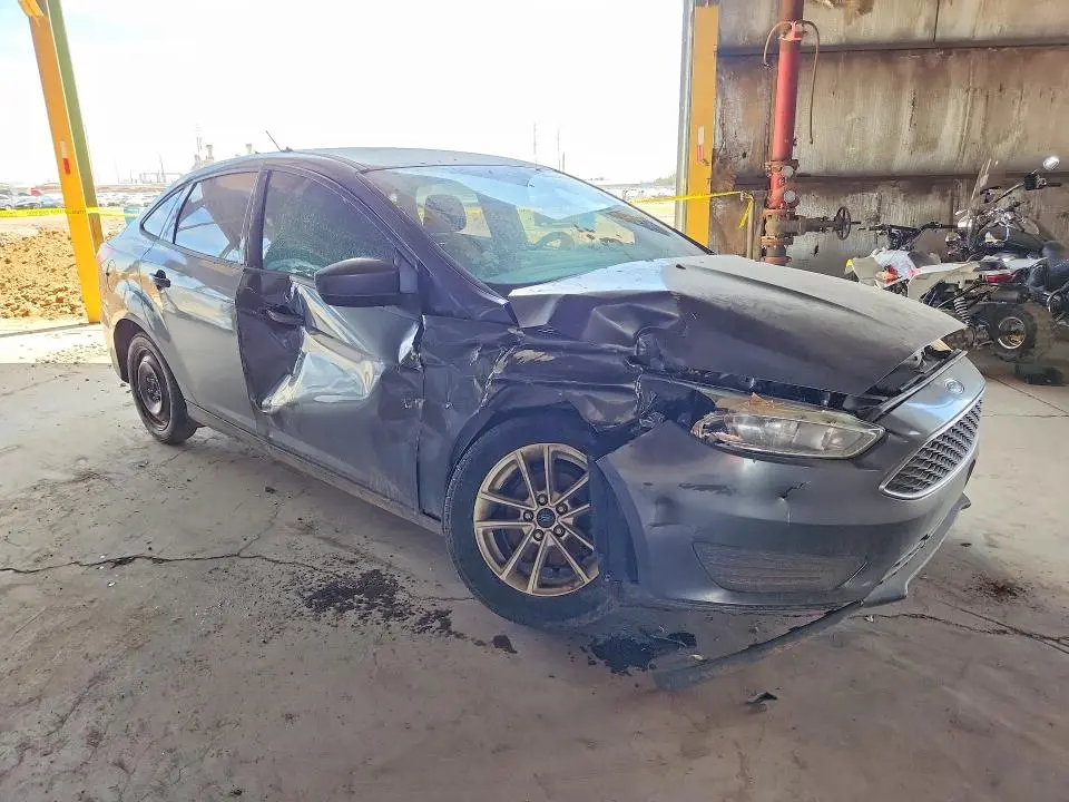 2018 FORD FOCUS SE  