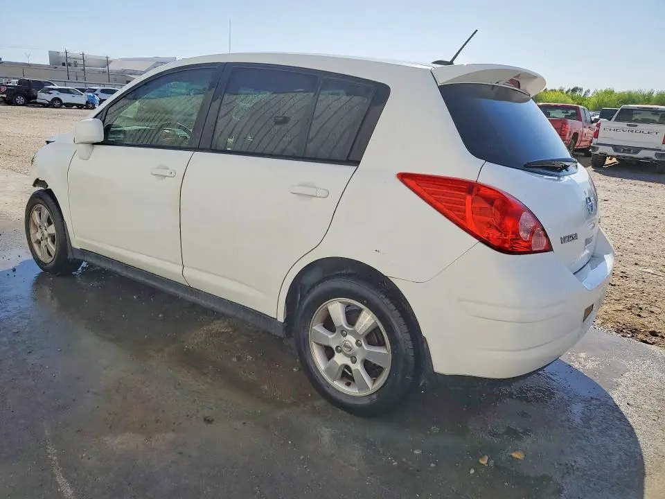 2012 NISSAN VERSA 1.8 S  