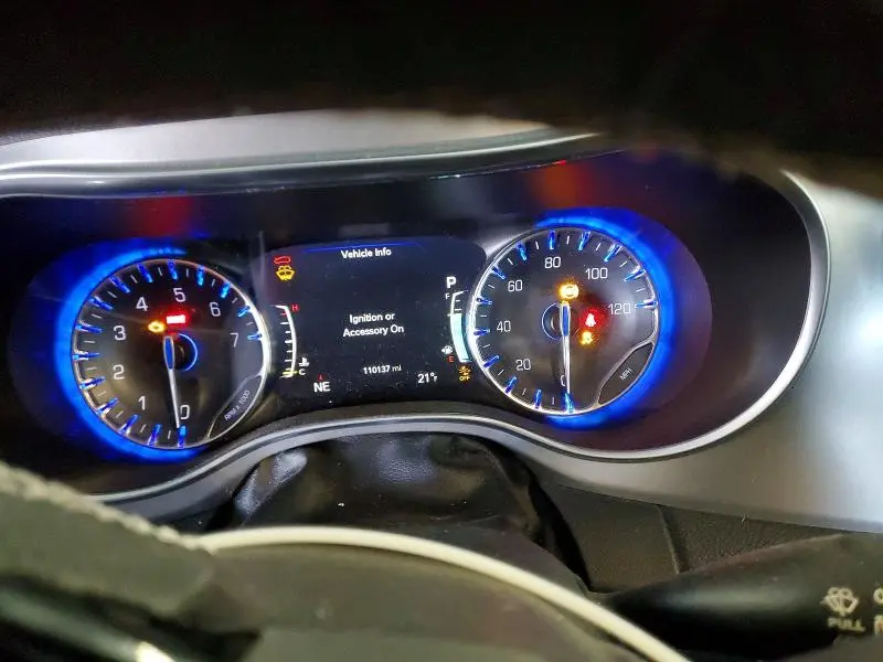 2019 CHRYSLER PACIFICA LIMITED  