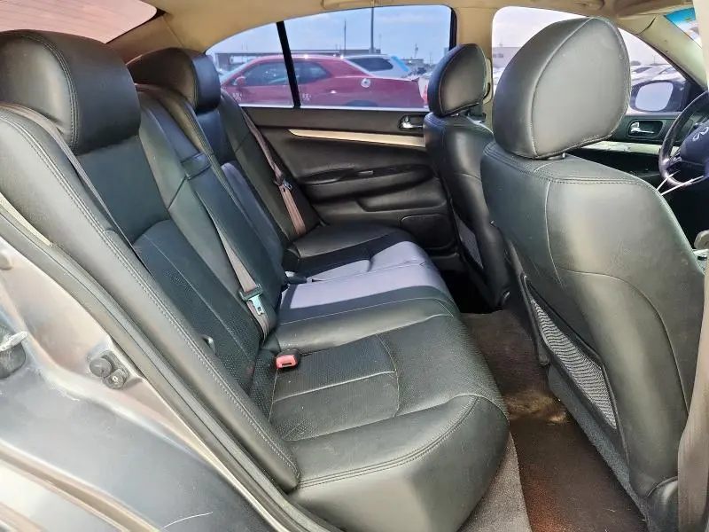 2013 INFINITI G37 BASE  