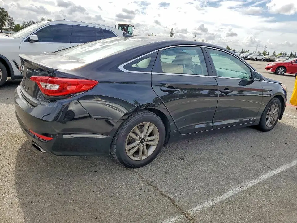 2016 HYUNDAI SONATA SE  