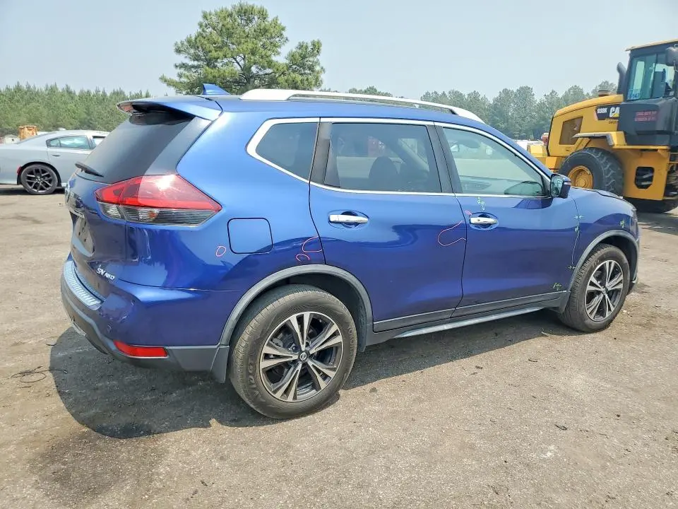 2019 NISSAN ROGUE SV  