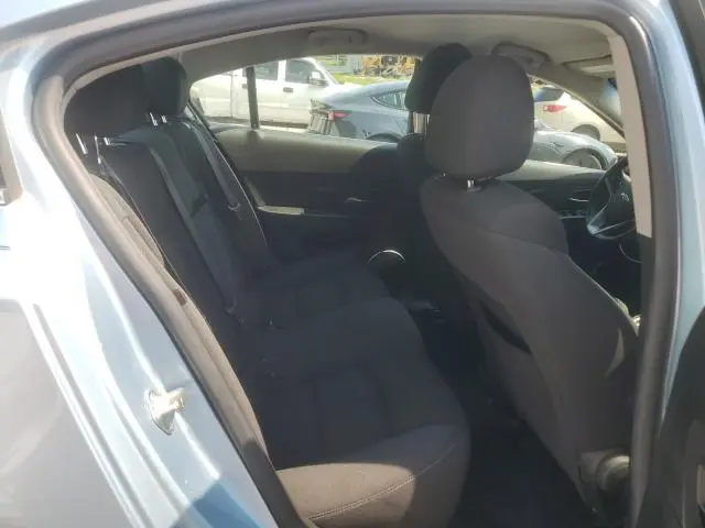 2012 CHEVROLET CRUZE LT  