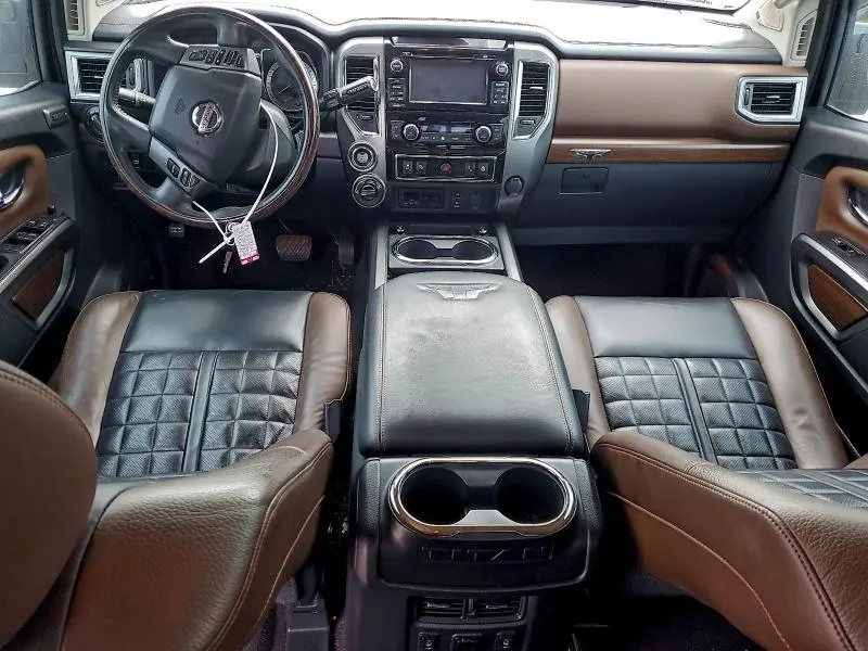 2017 NISSAN TITAN XD SL  