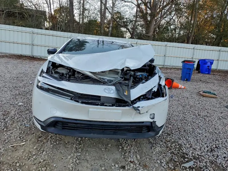 2024 TOYOTA PRIUS LE  