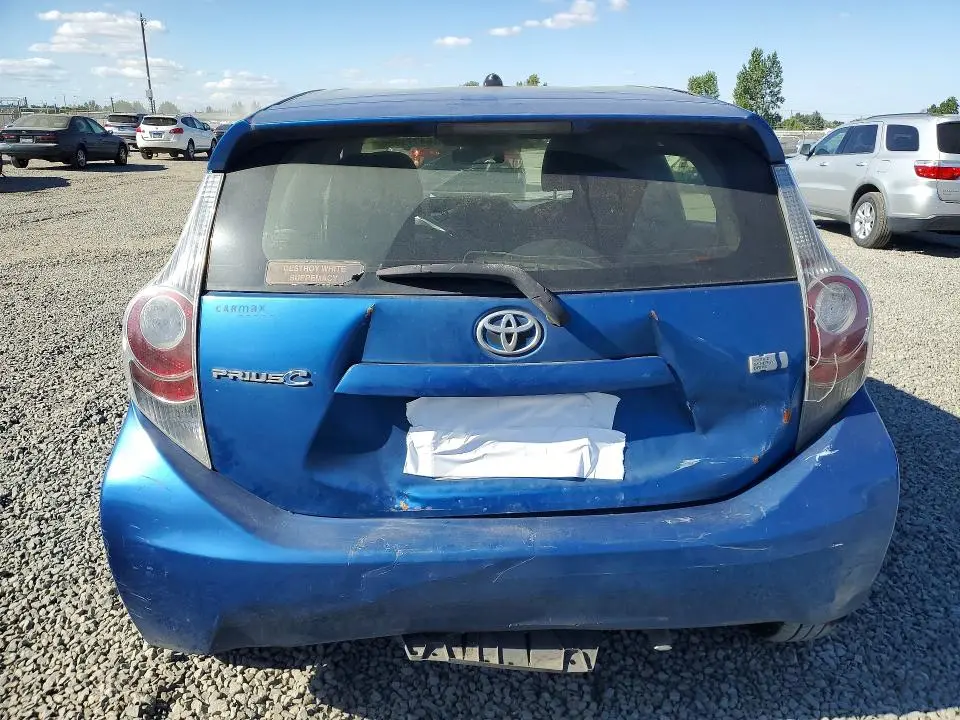 2013 TOYOTA PRIUS C TWO  
