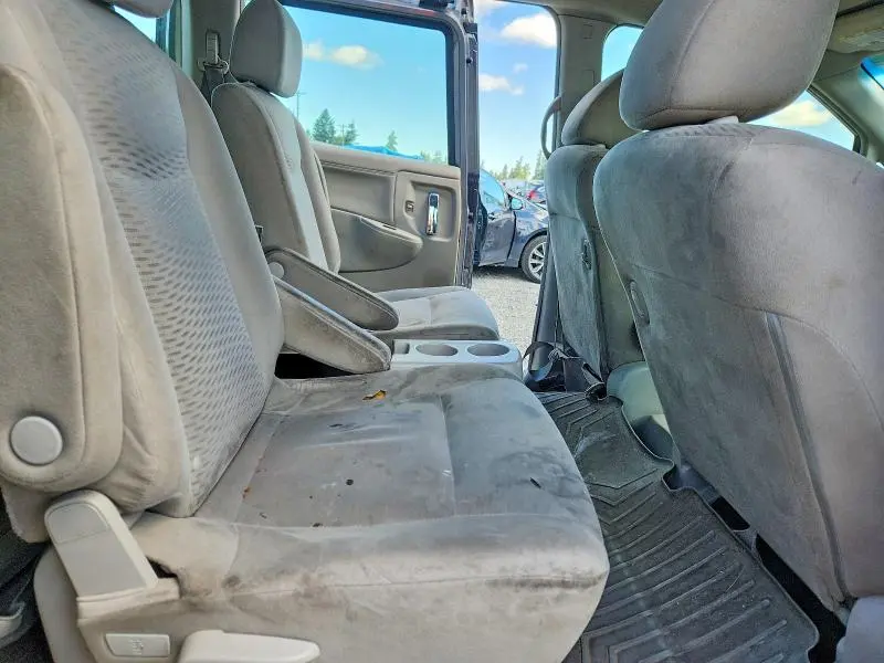 2016 NISSAN QUEST 3.5 S  