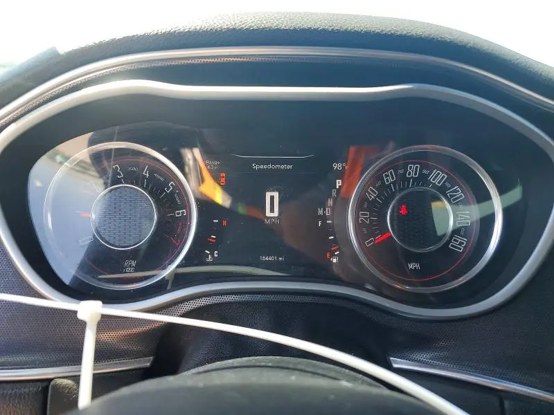 2015 DODGE CHALLENGER SXT PLUS  