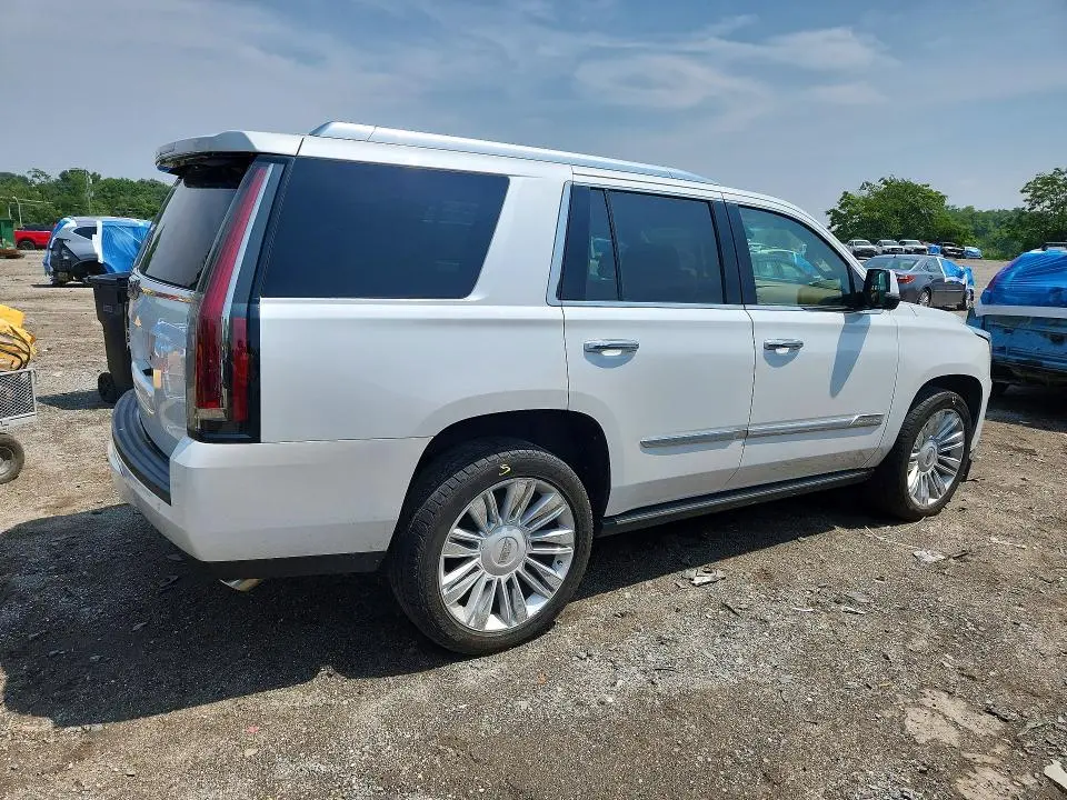2016 CADILLAC ESCALADE PLATINUM  