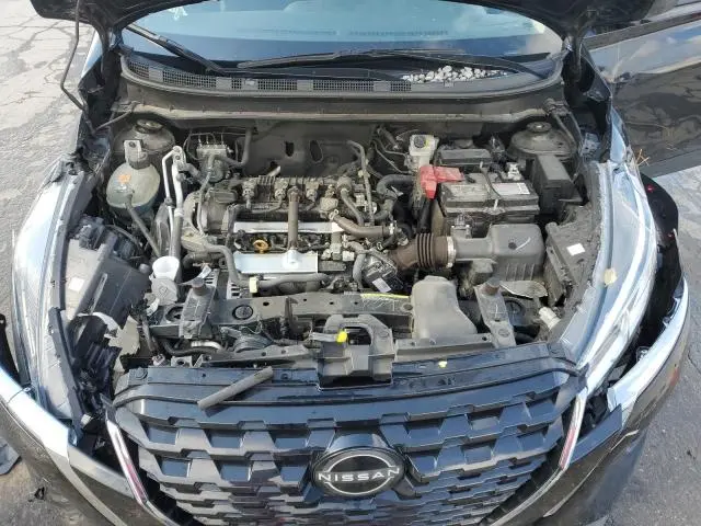 2024 NISSAN KICKS S  
