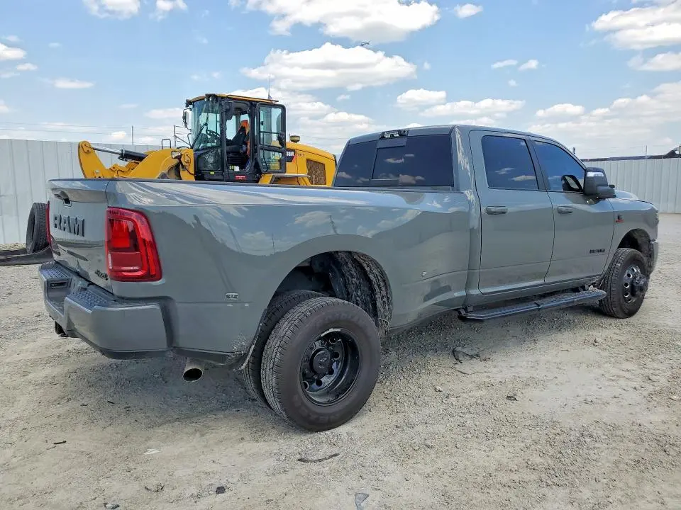 2026 RAM 3500 LARAMIE  