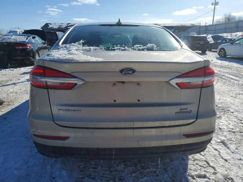 2019 FORD FUSION SE  