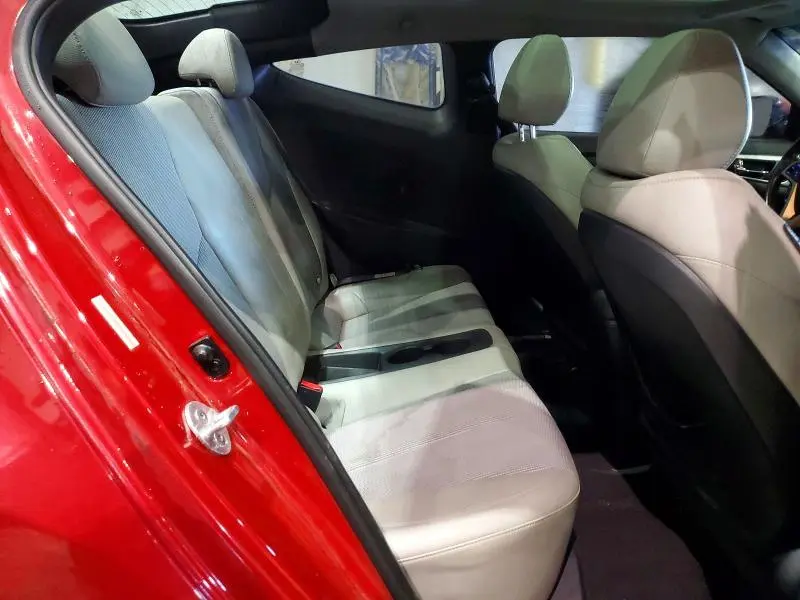 2013 HYUNDAI VELOSTER BASE  