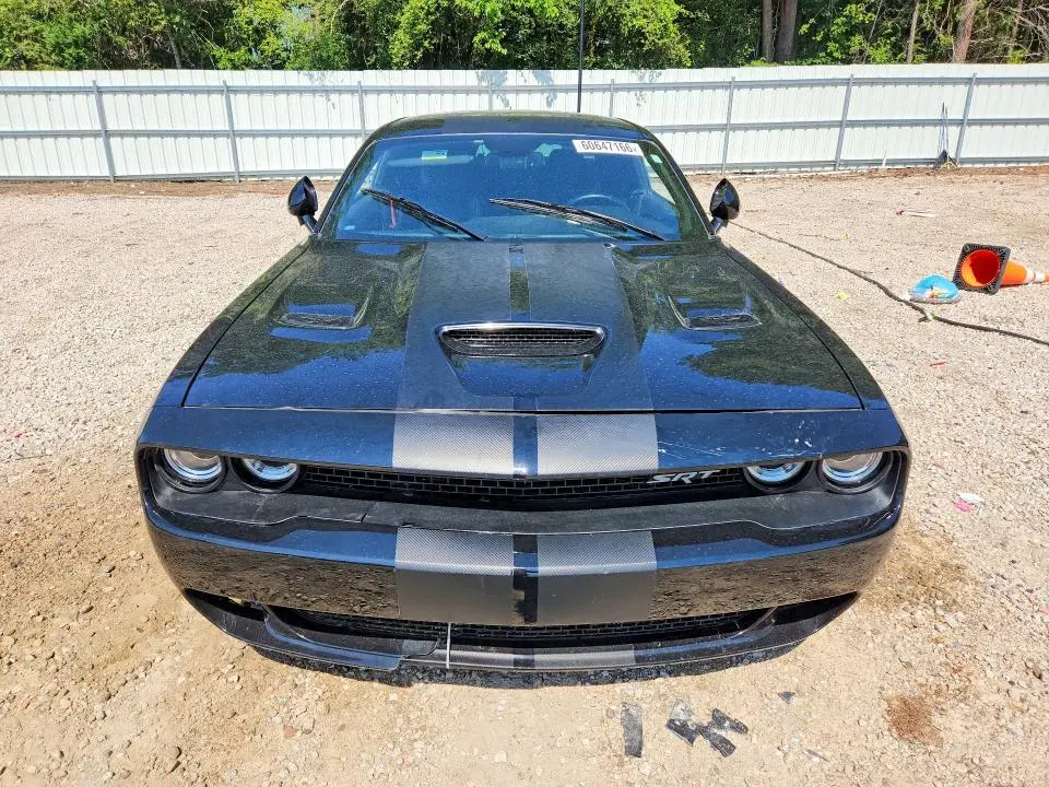 2016 DODGE CHALLENGER SRT HELLCAT  