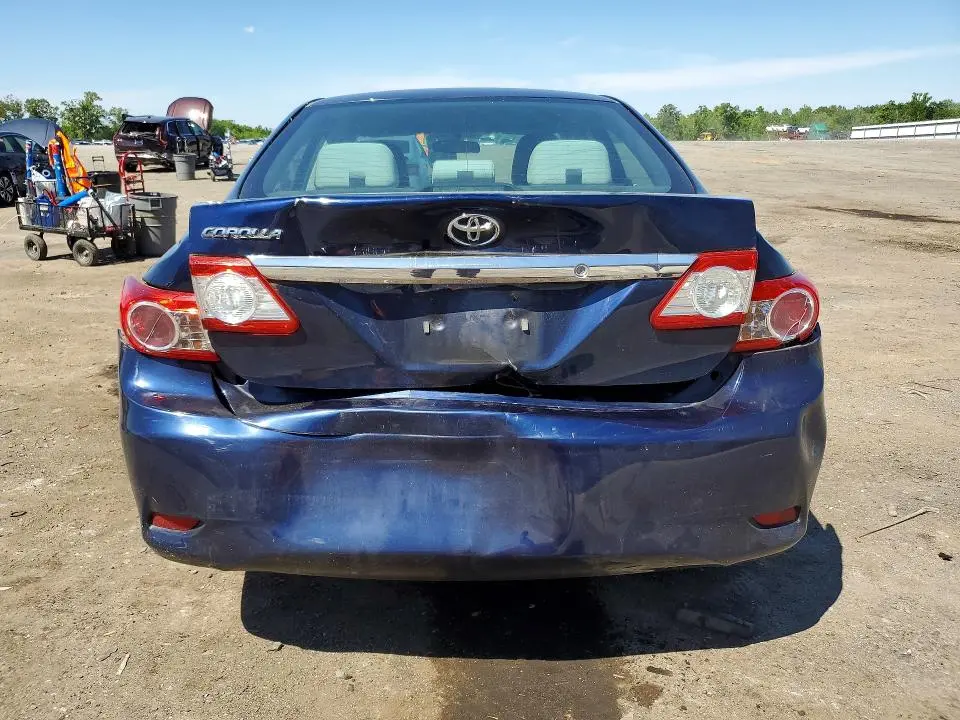 2013 TOYOTA COROLLA   