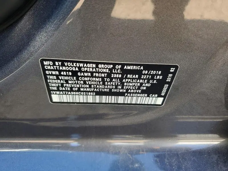 2017 VOLKSWAGEN PASSAT S  